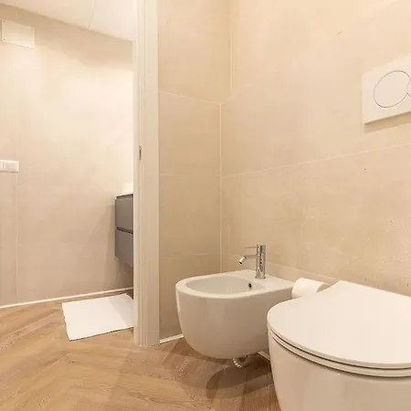 Nuovissimo Luxury, Centro * Milano